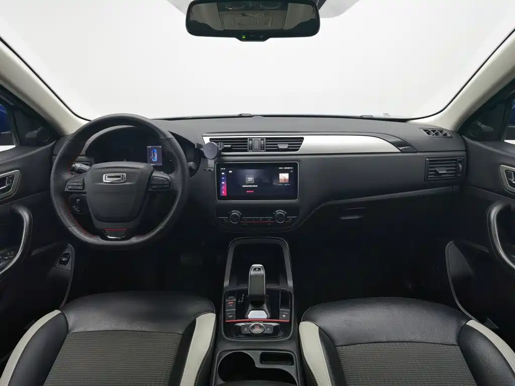 2020 Qoros 5