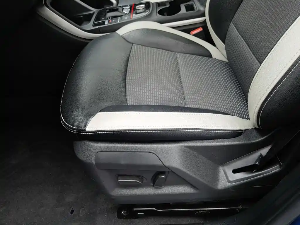 Qoros 5 2020 2019 Qoros 5S 1.6TGDI Premium