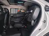 Photo 8 - Honda Vezel