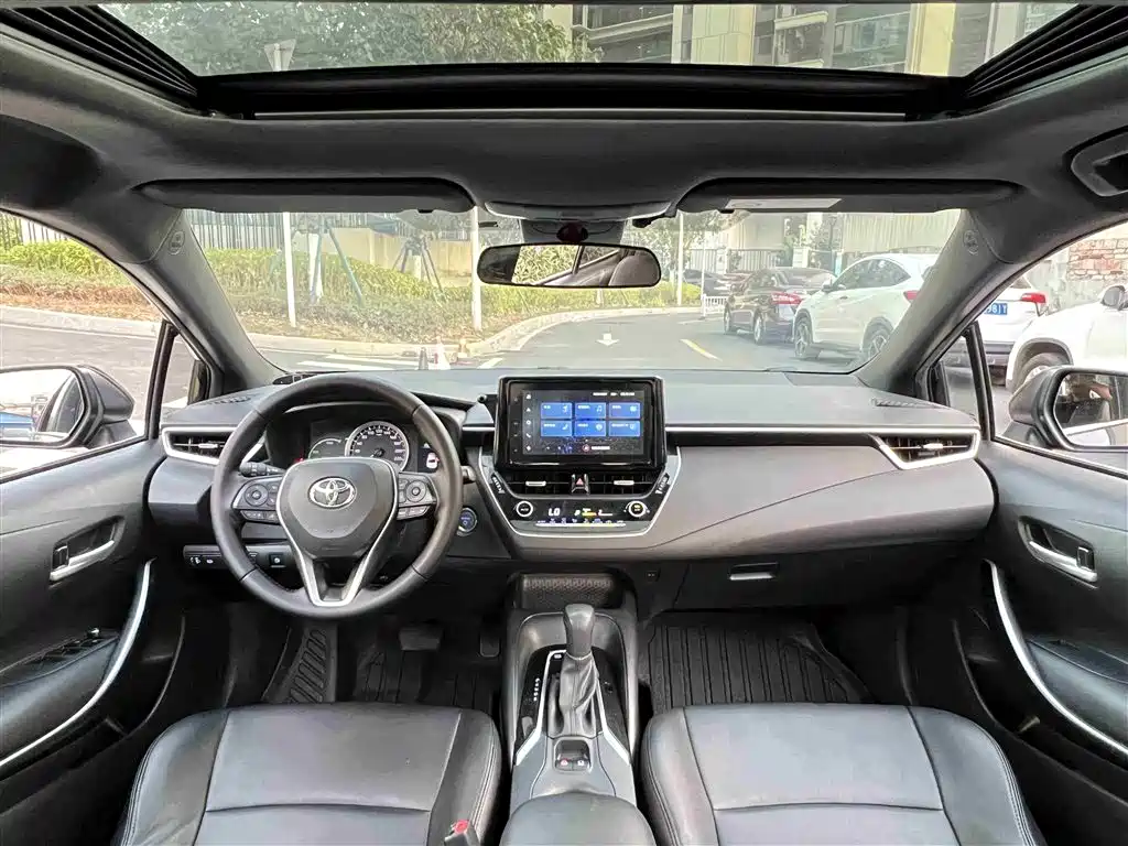 Toyota Levin 2021 Dual Engine 1.8H E-CVT Luxury Edition фото 12