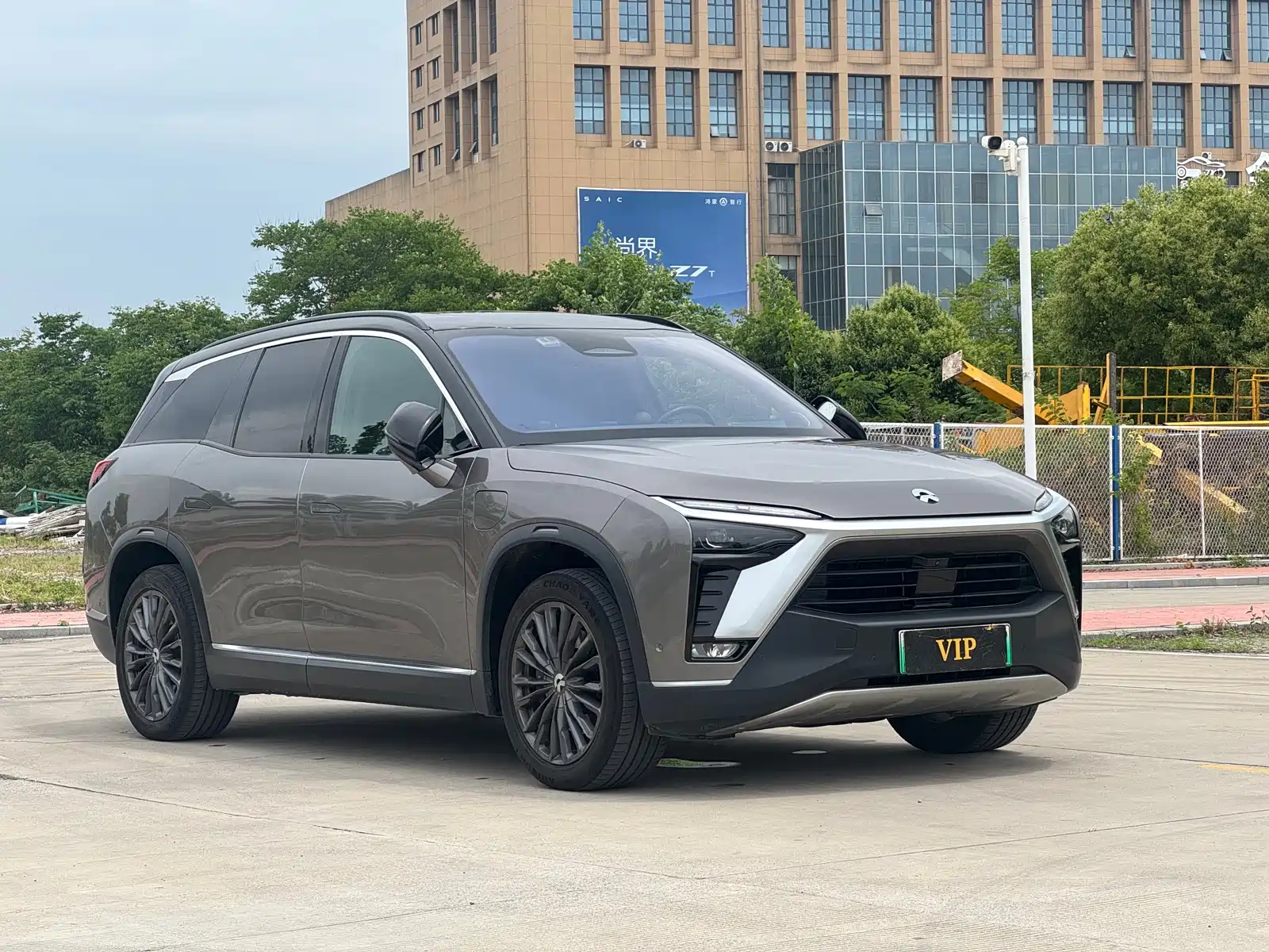Фото 6 - NIO ES8
