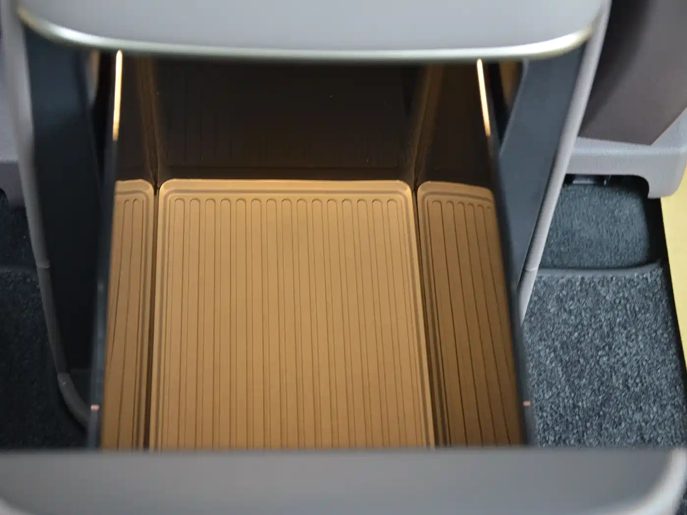 NIO ES8 2025 Base Model 7-Seater фото 12