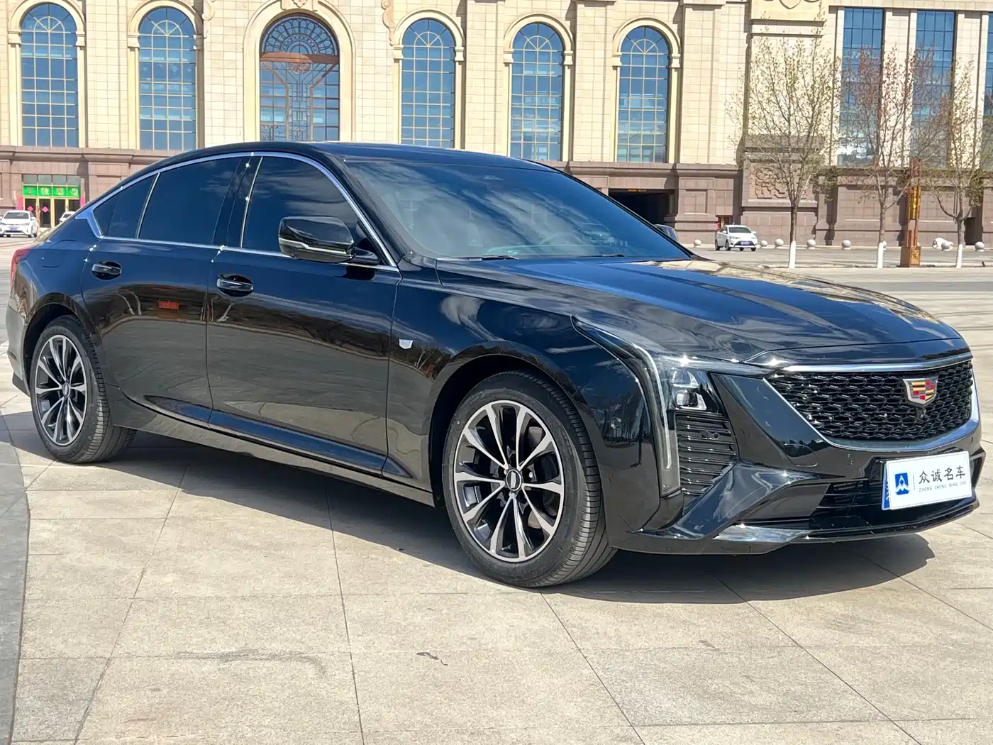 Cadillac CT5 2025 Model 28T Urban Sport Edition фото 8
