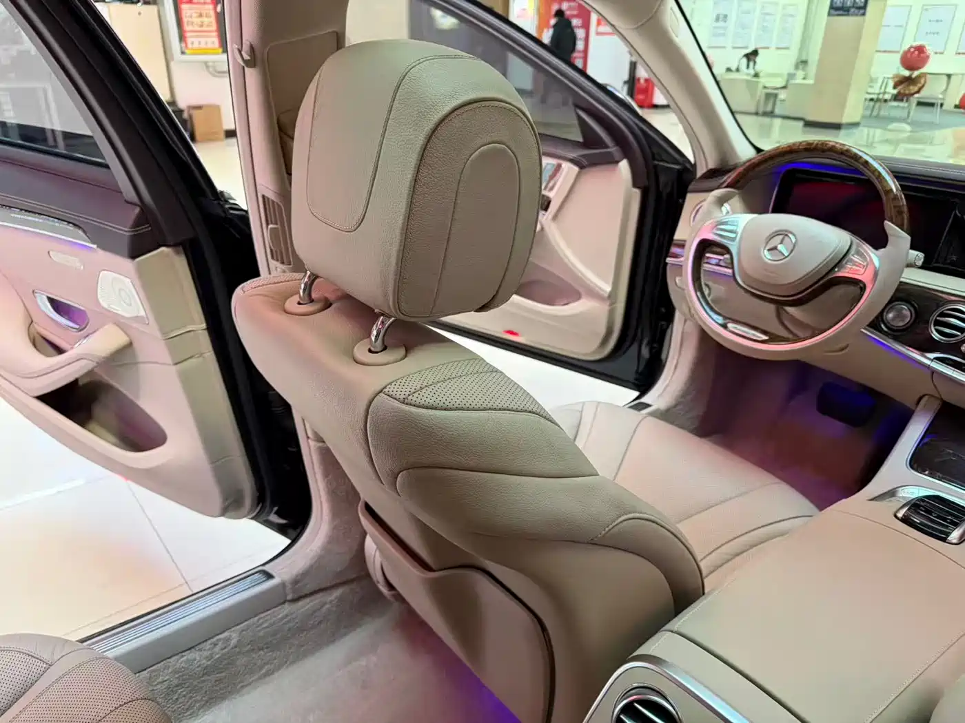 Mercedes-Benz S-Class 2016 S 320 L Luxury фото 15