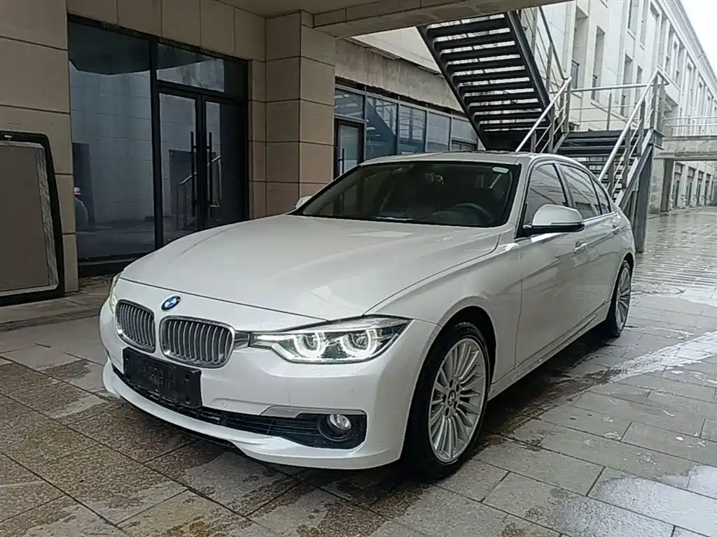 BMW 3 Series 2018 320Li Fashion Style