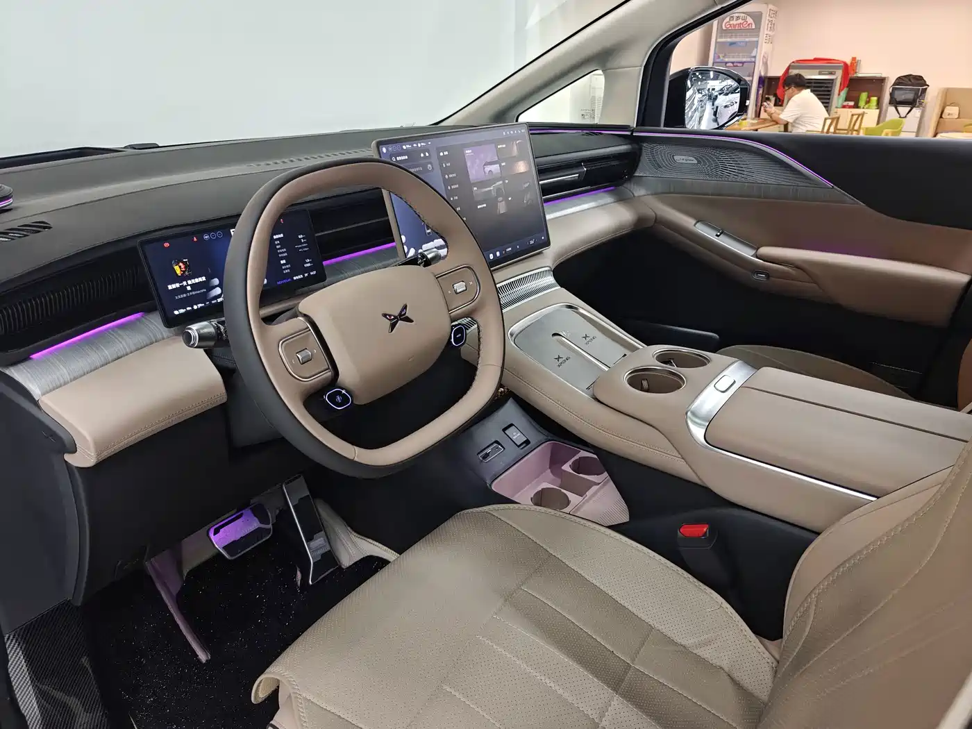XPeng X9 2026 2025 Extended Range Edition