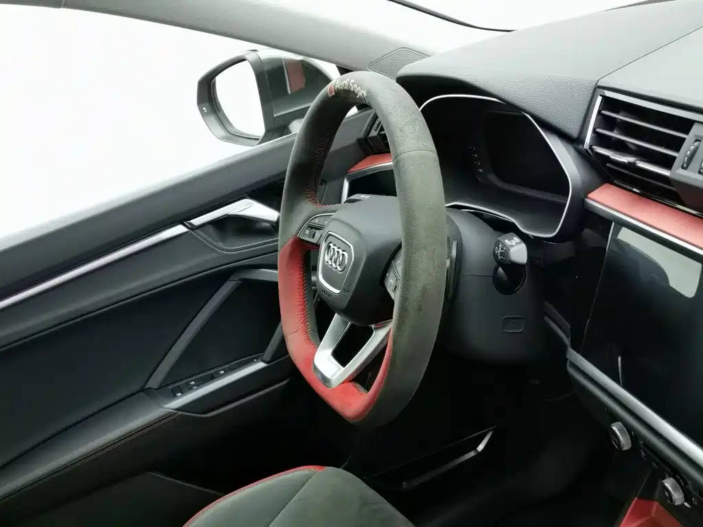 Audi Q3, миниатюра 22