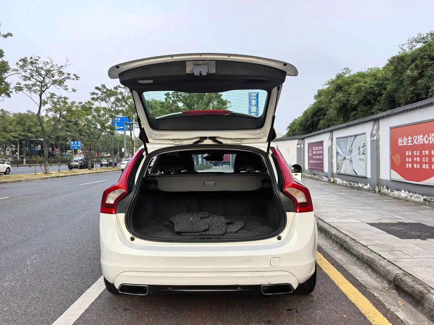 Volvo V60 2013 2013 T5 Prestige Edition