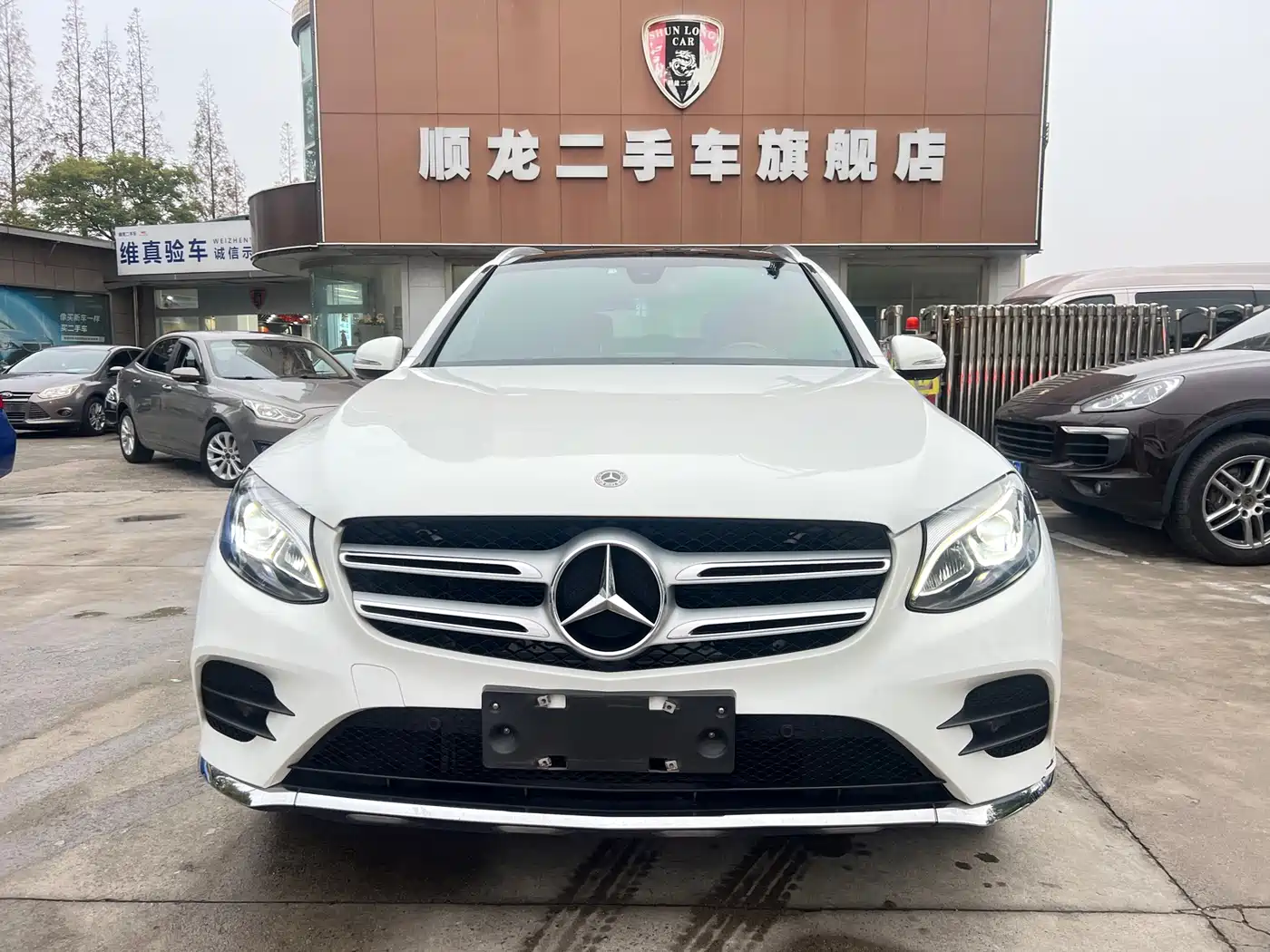 Mercedes-Benz GLC 2019 GLC 260 4MATIC Dynamic фото 2