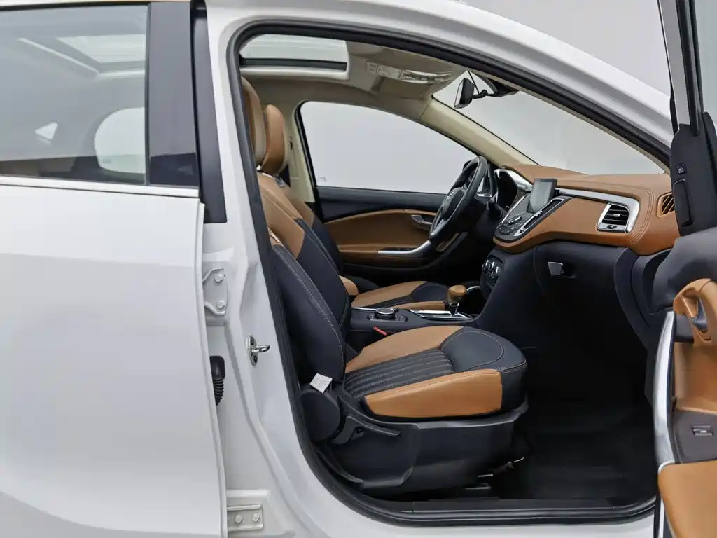 Soueast DX7 2017 2017 1.5T Automatic Premium