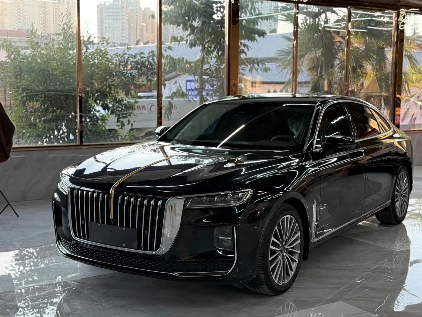  HONGQI H9