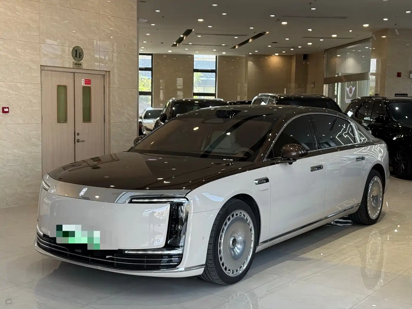 Zunjie S800 2026 2025 Model Extended Range Starlight Executive Edition 4-seater
