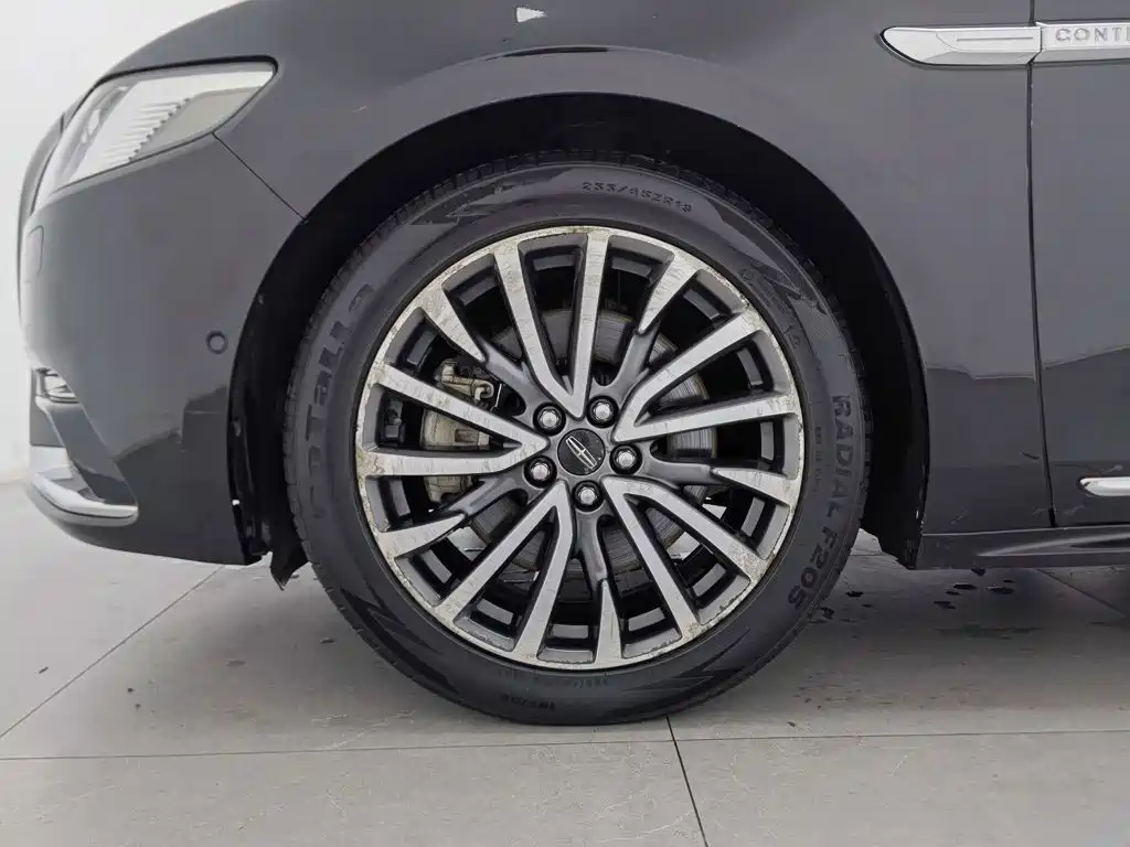 Lincoln Continental 2018 2017 2.0T 2WD Prestige
