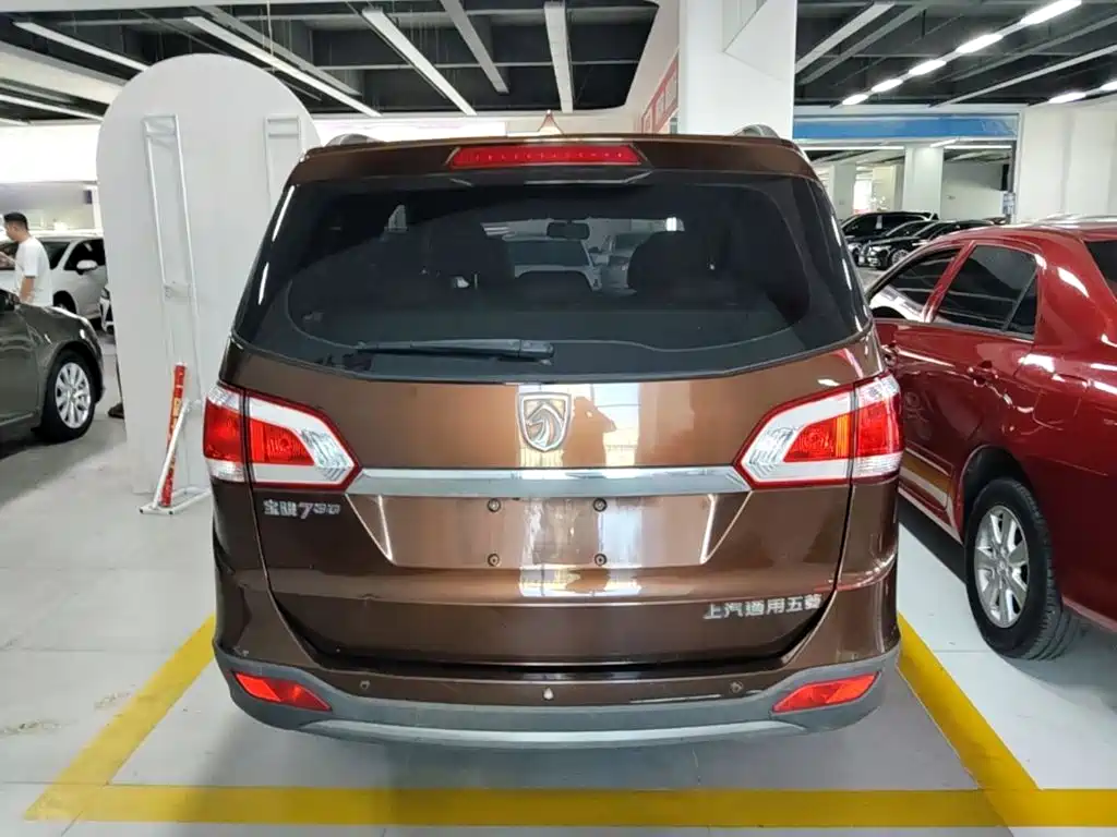 Фото 6 - Baojun 730