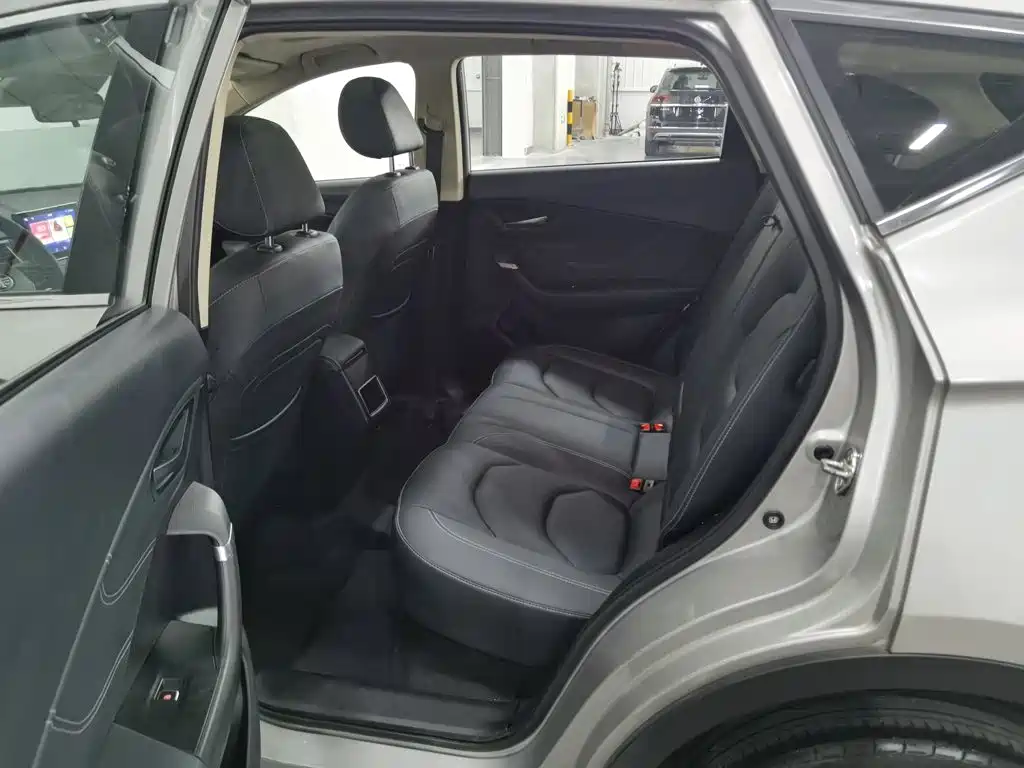 FAW Junpai D80 2019 2019 TD220 Auto Luxury