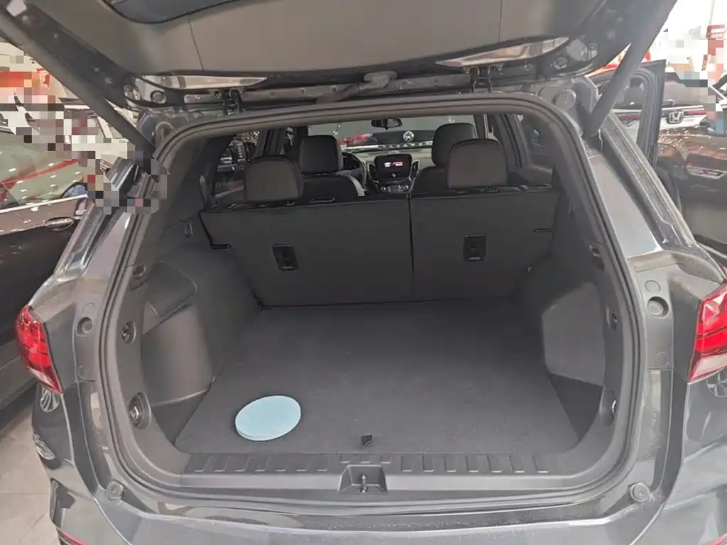 Chevrolet Equinox 2023 2022 Mild Hybrid 550T RS Intelligent Expansion Edition