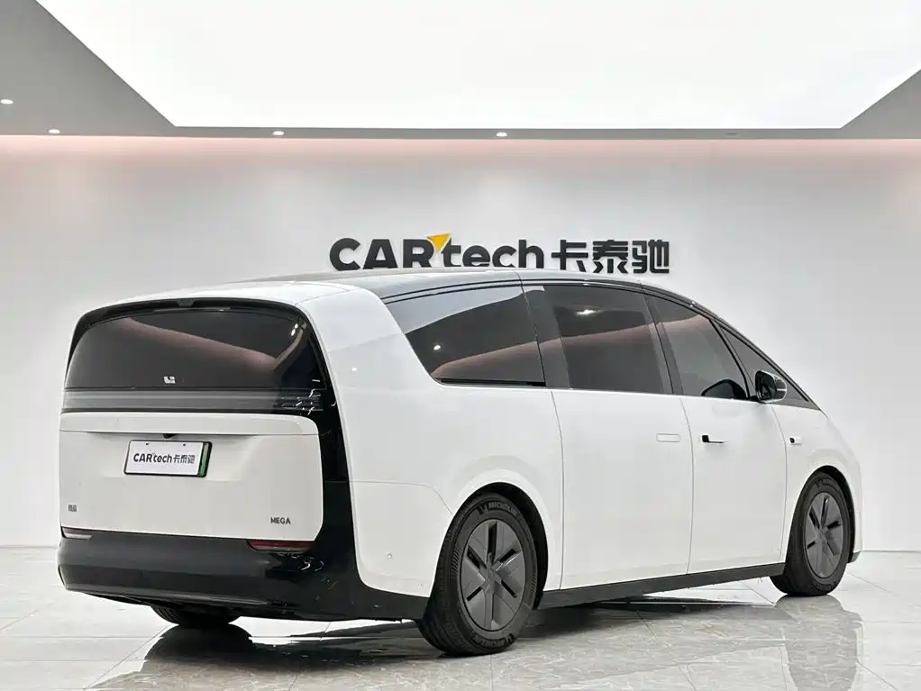 Li Auto MEGA 2025 2024 Ultra