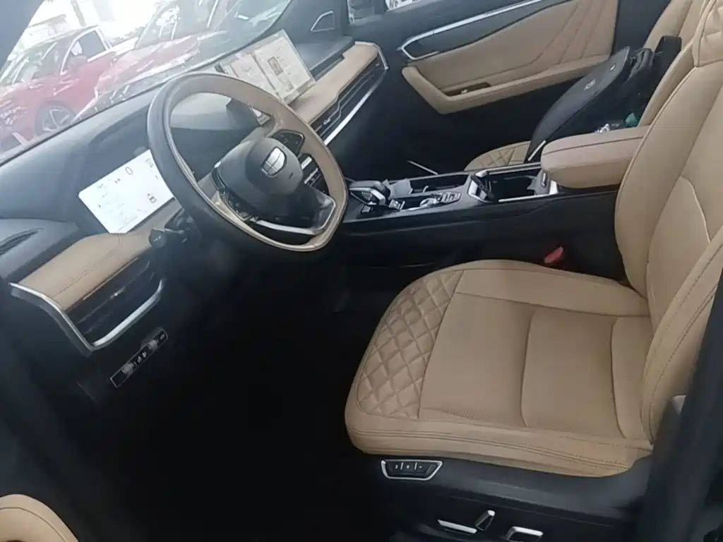 Geely Haoyue L 2023 2023 2.0T DCT Flagship