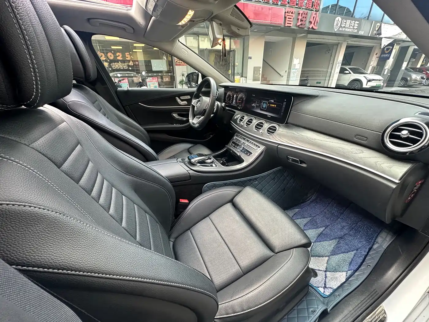 Mercedes-Benz E-Class 2016 E 200 L Sport Type фото 6