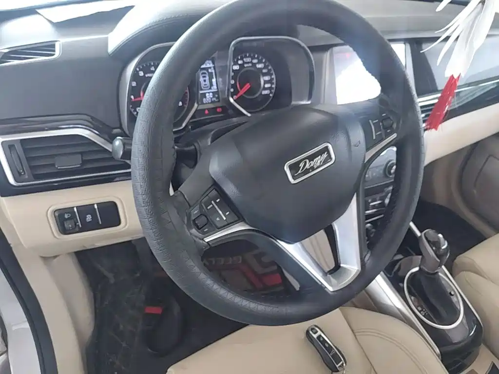 Zotye Damai X5 2017 2017 Upgrade 1.5T CVT Landlord