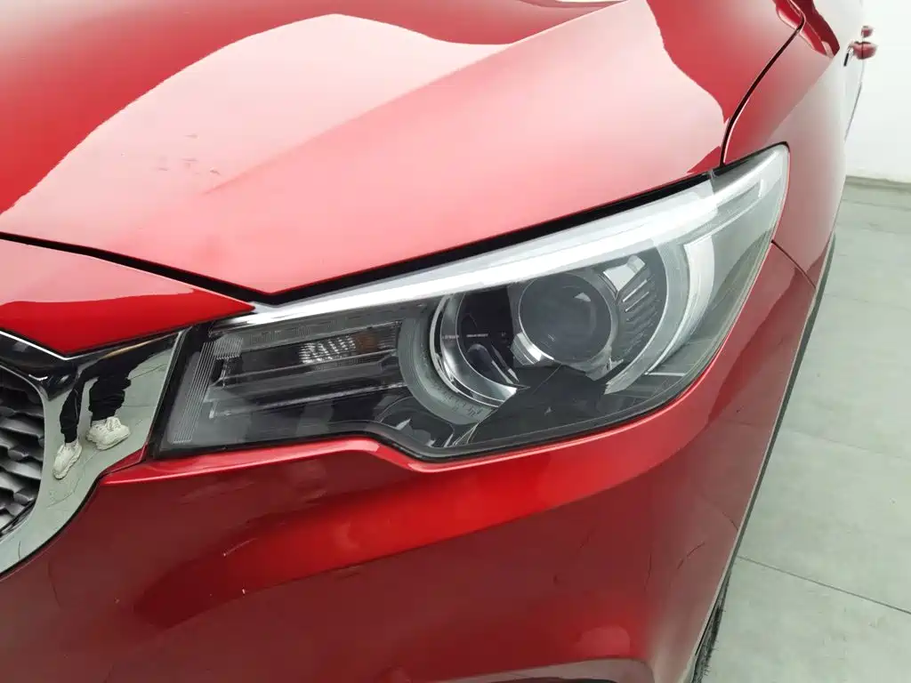 MG ZS 2017 2017 1.5L Manual Premium Internet Edition