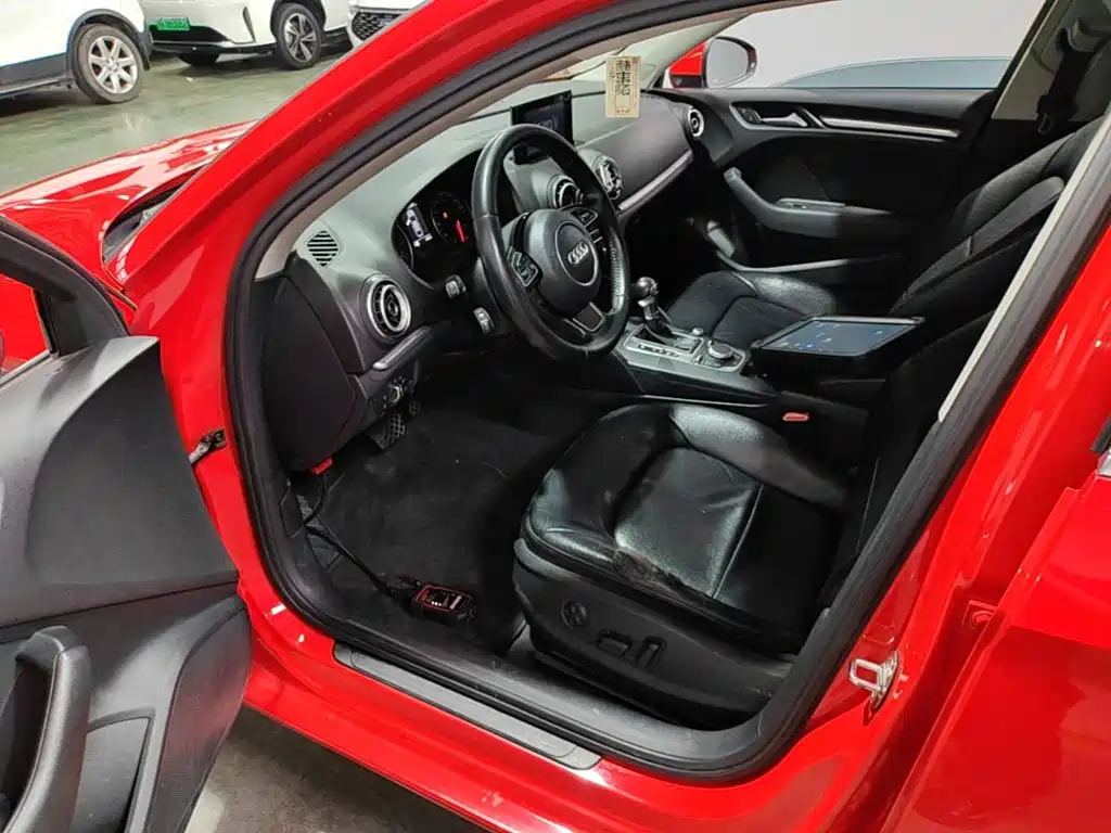 Фото 15 - Audi A3