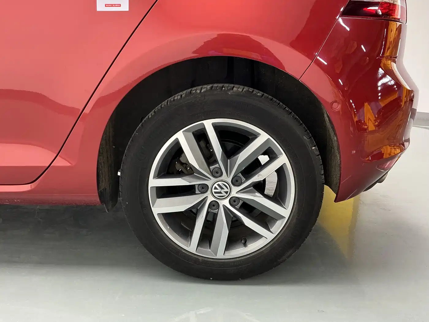 Volkswagen Golf 2017 230TSI Auto Luxury Millionth Anniversary Edition фото 11