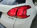 Photo 8 - Peugeot 2008