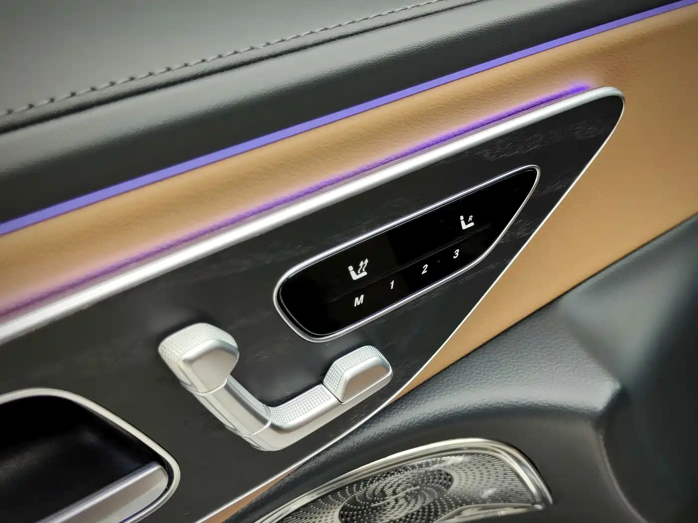 Mercedes-Benz E-Class 2024 Facelift E 300 L Fashion Sport фото 19