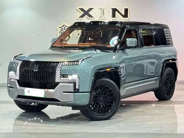 Yangwang Yangwang U8 2023 Luxury Edition