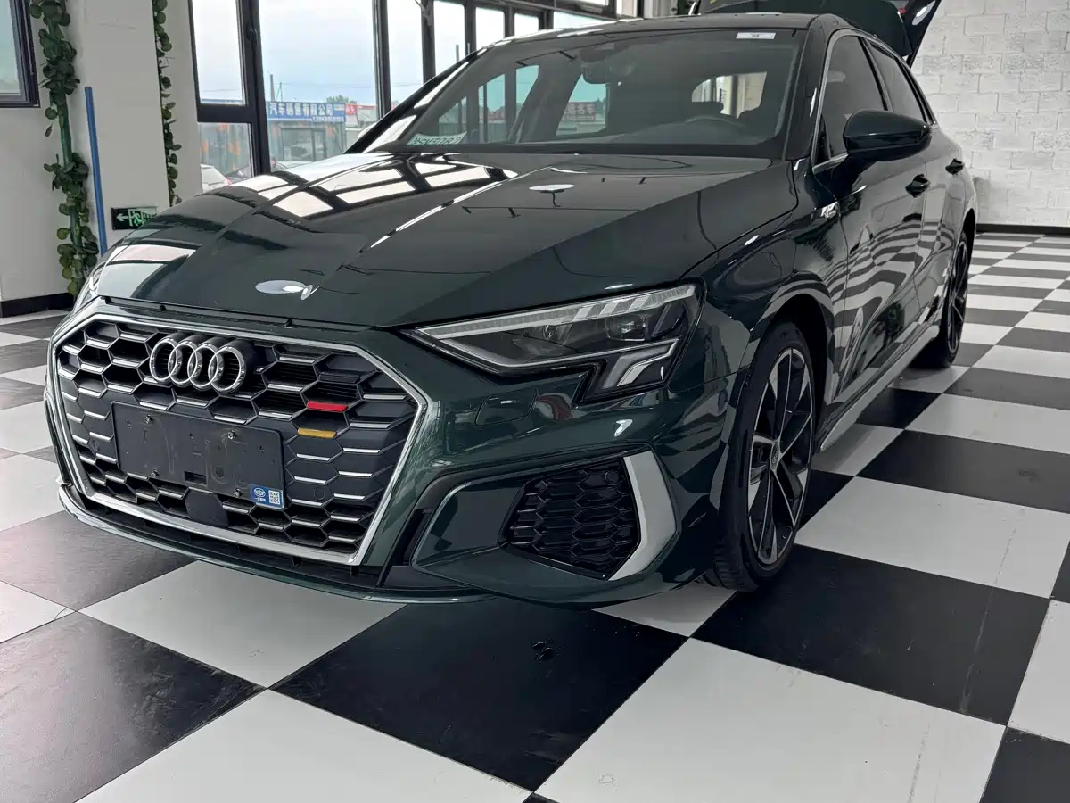 Audi A3 2023 Sportback 35 TFSI Fashion Sport