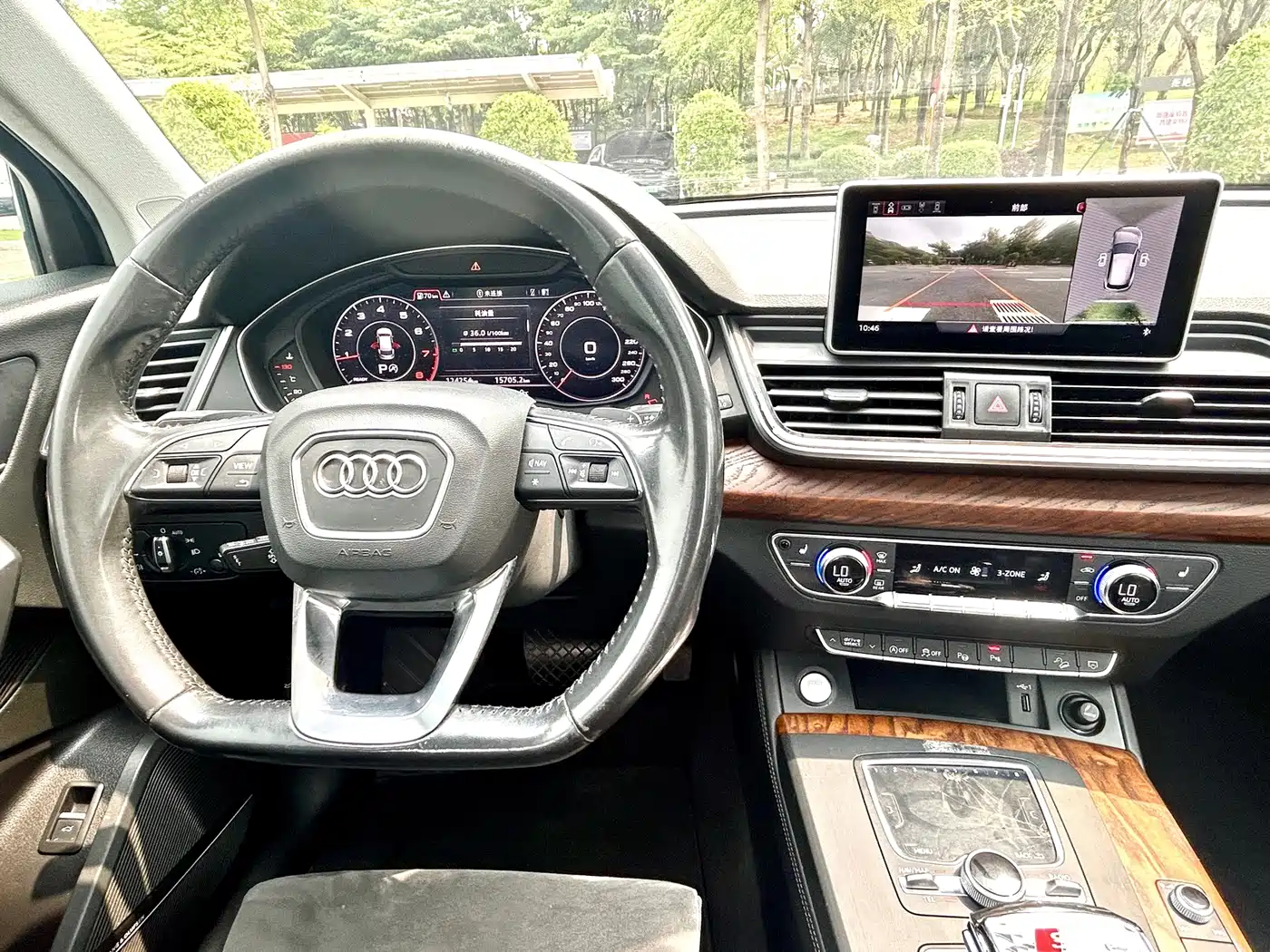 Фото 13 - Audi Q5L