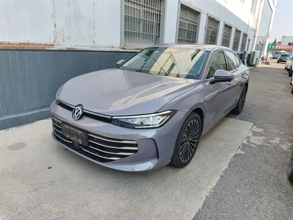 Volkswagen Passat 2025 Pro 380TSI Dragon Prestige Edition