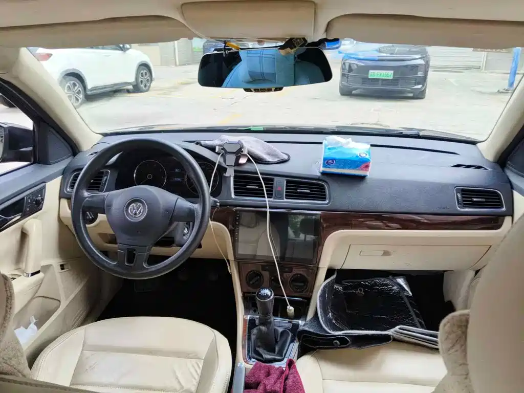 Photo 12 - Volkswagen Lavida
