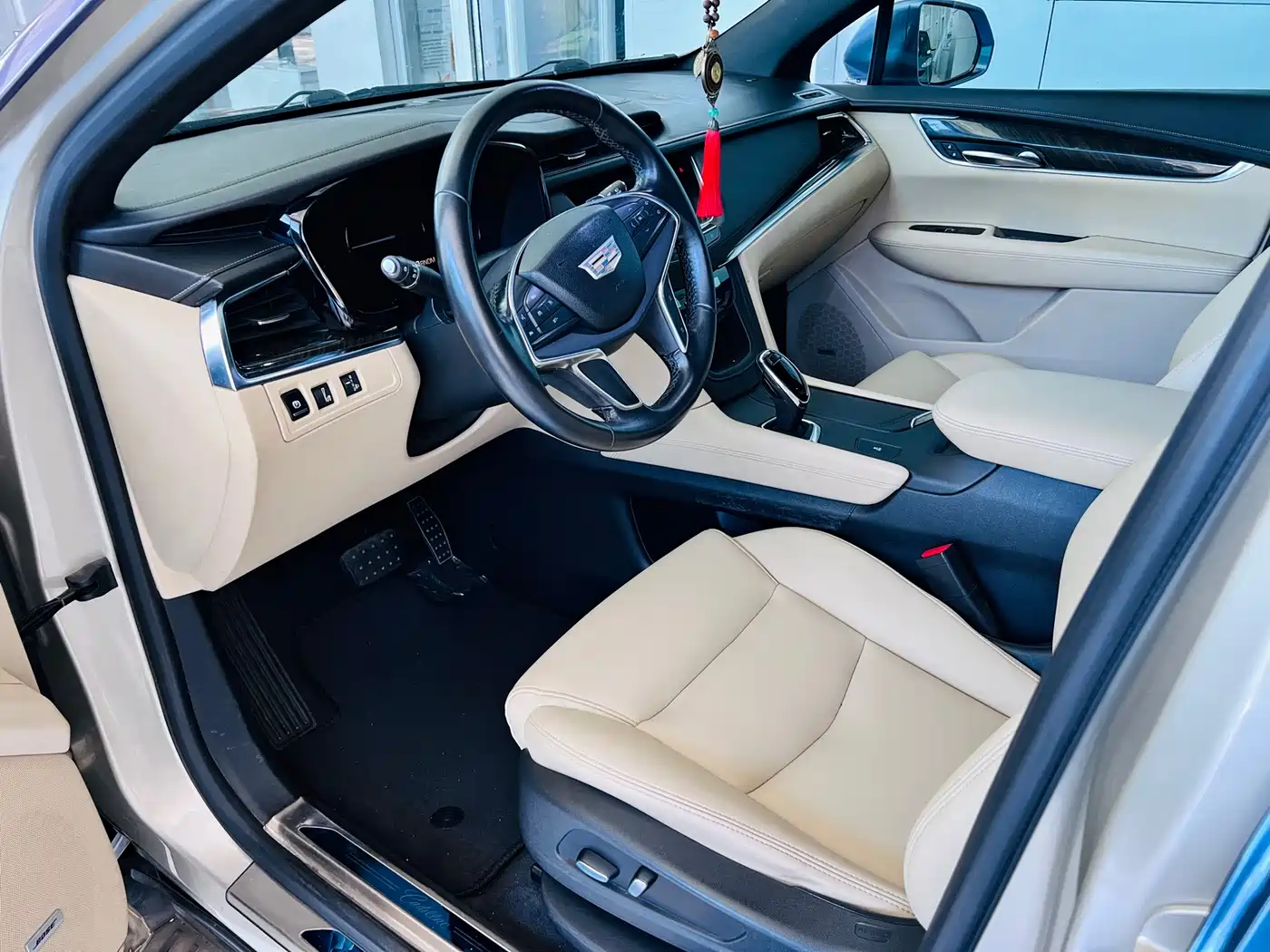 Cadillac XT5 2017 2016 25T Technology Model