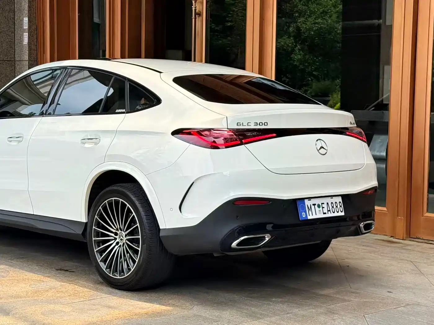 MERCEDES-BENZ GLC COUPE