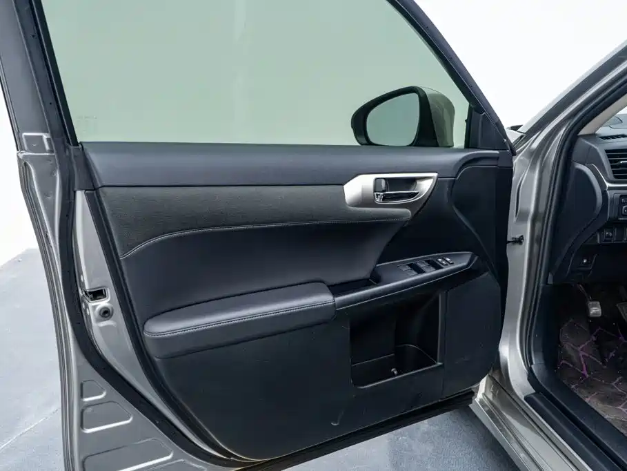 Lexus CT 2018 2017 CT200h Comfort (Single Color, China V)
