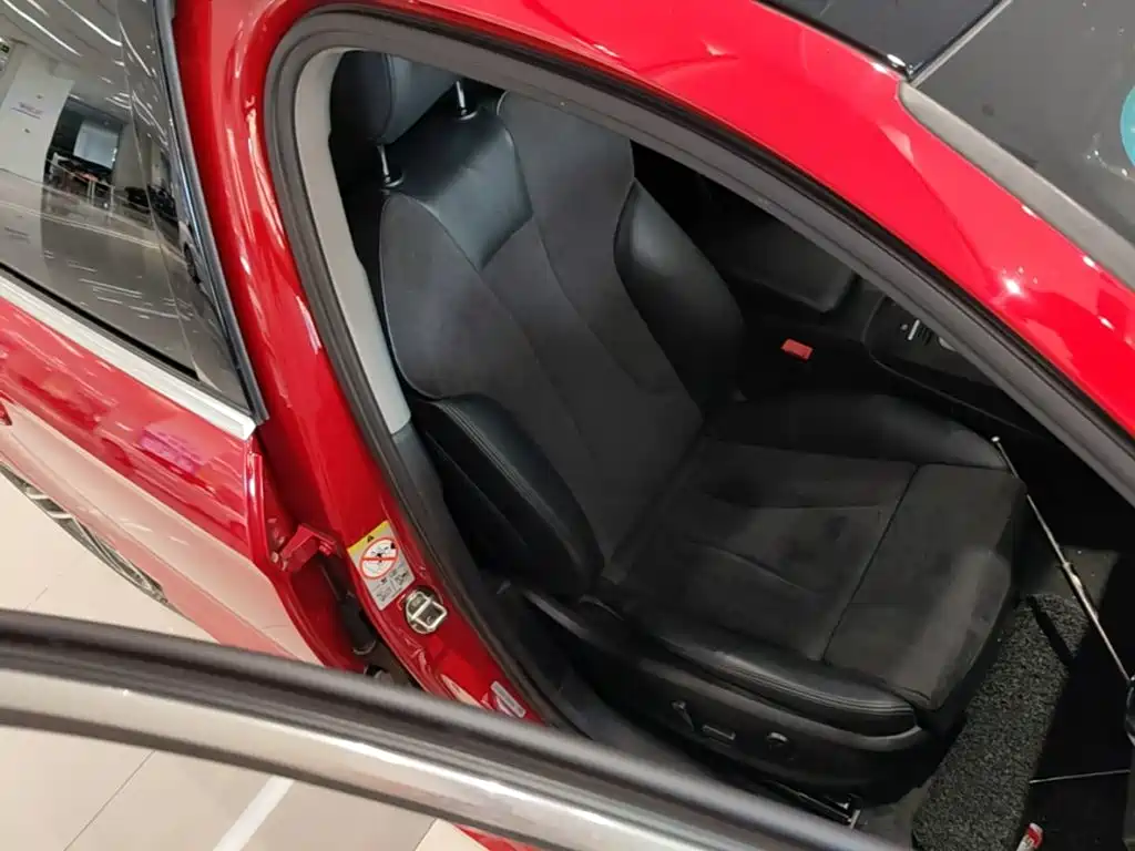 Фото 25 - Audi A3