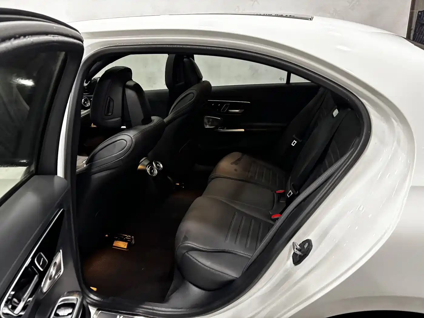 Mercedes-Benz C-Class 2024 Facelift C 260 L Moonlight Sport фото 22