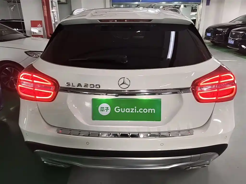 Mercedes-Benz GLA 2016 GLA 200 Fashion фото 6