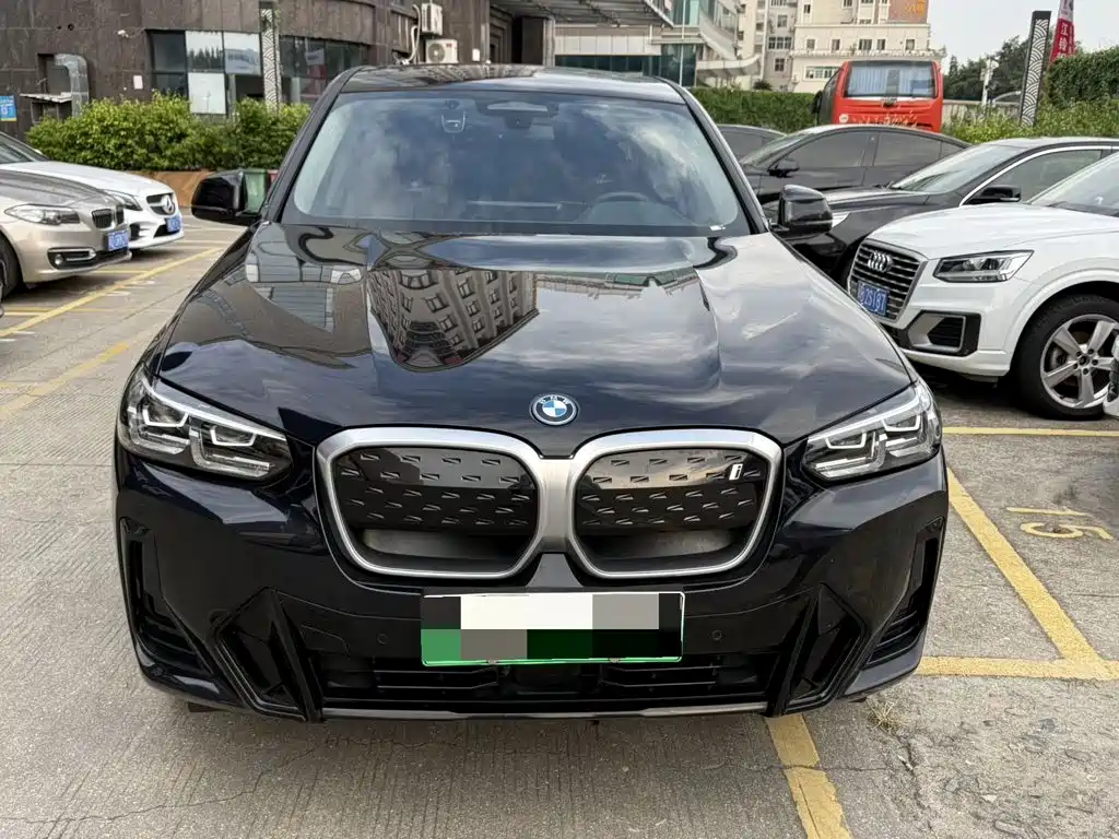 BMW iX3 2024 2024 Leading Edition