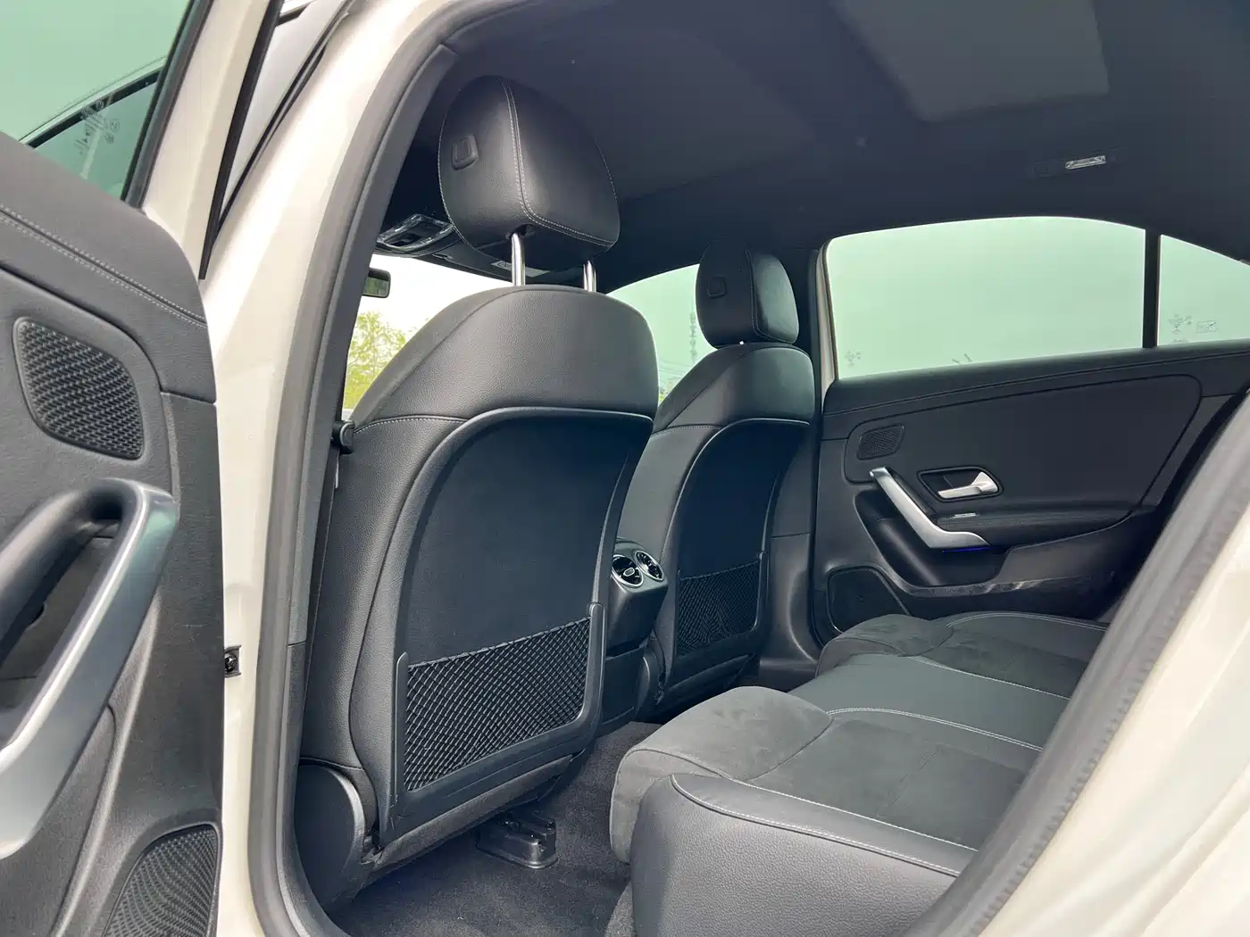 Mercedes-Benz A-Class 2020 A 200 L Sport Sedan фото 9