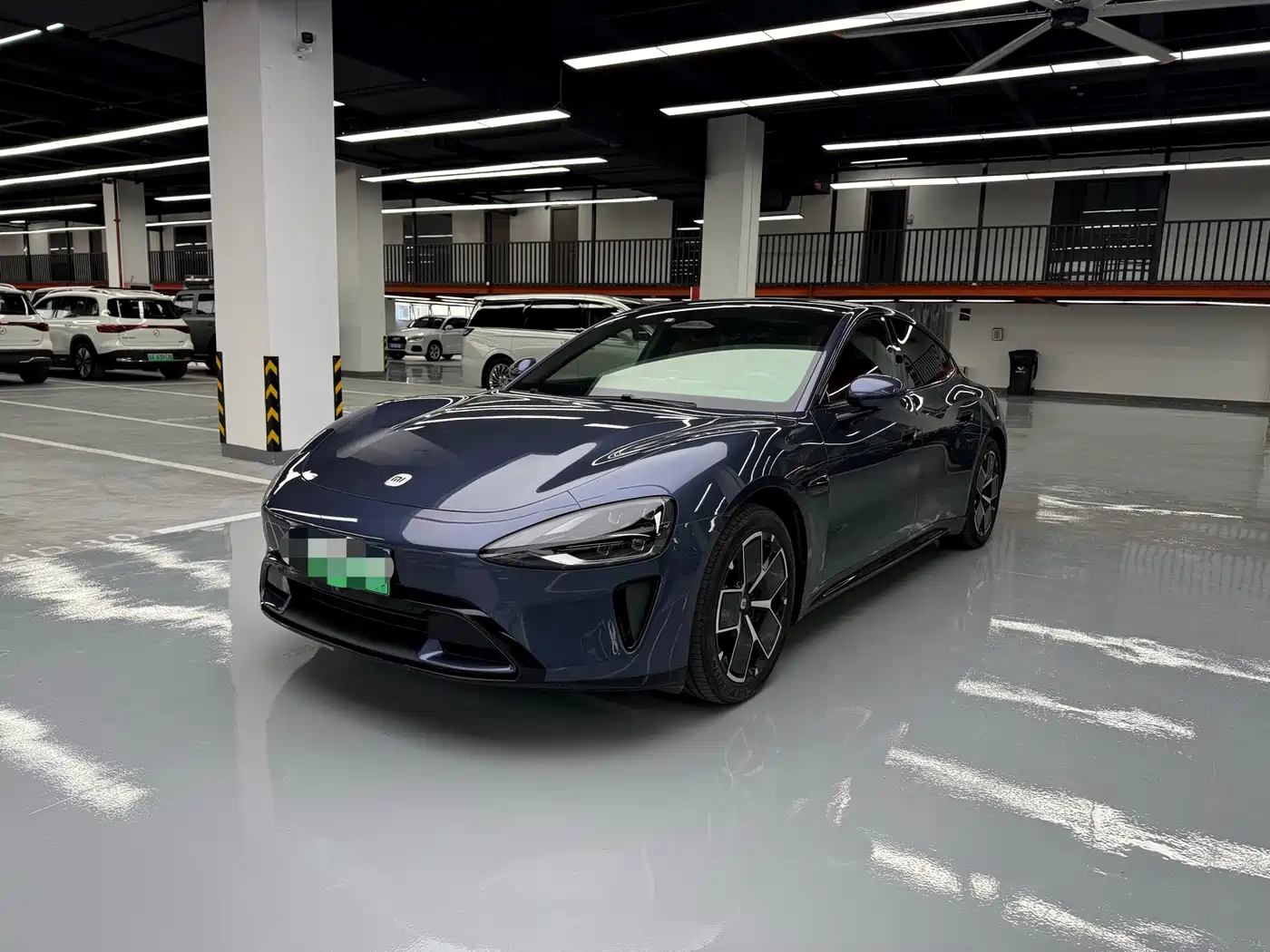 Xiaomi SU7 2024