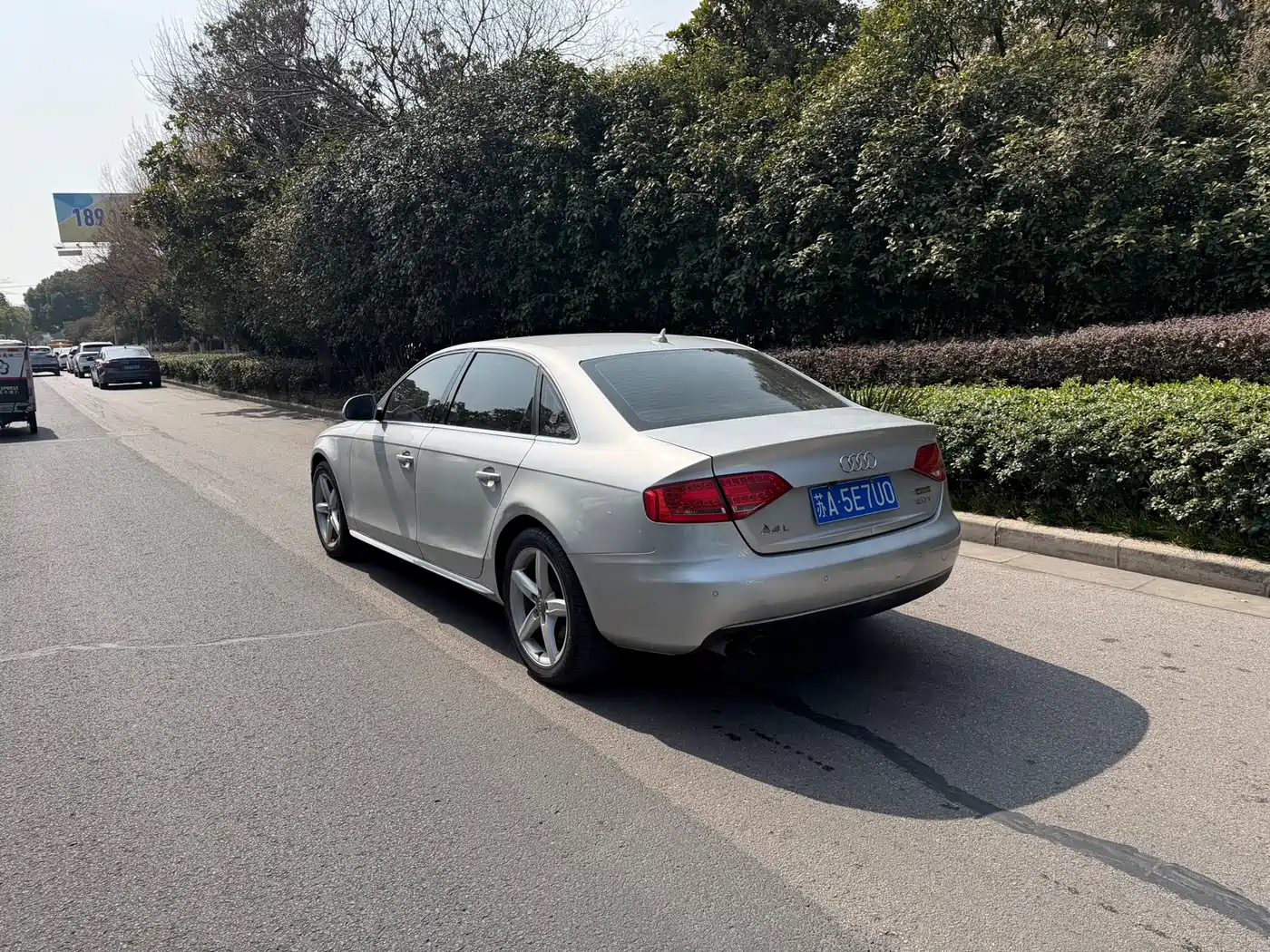 Audi A4L 2012 2.0 TFSI Auto Comfort фото 7