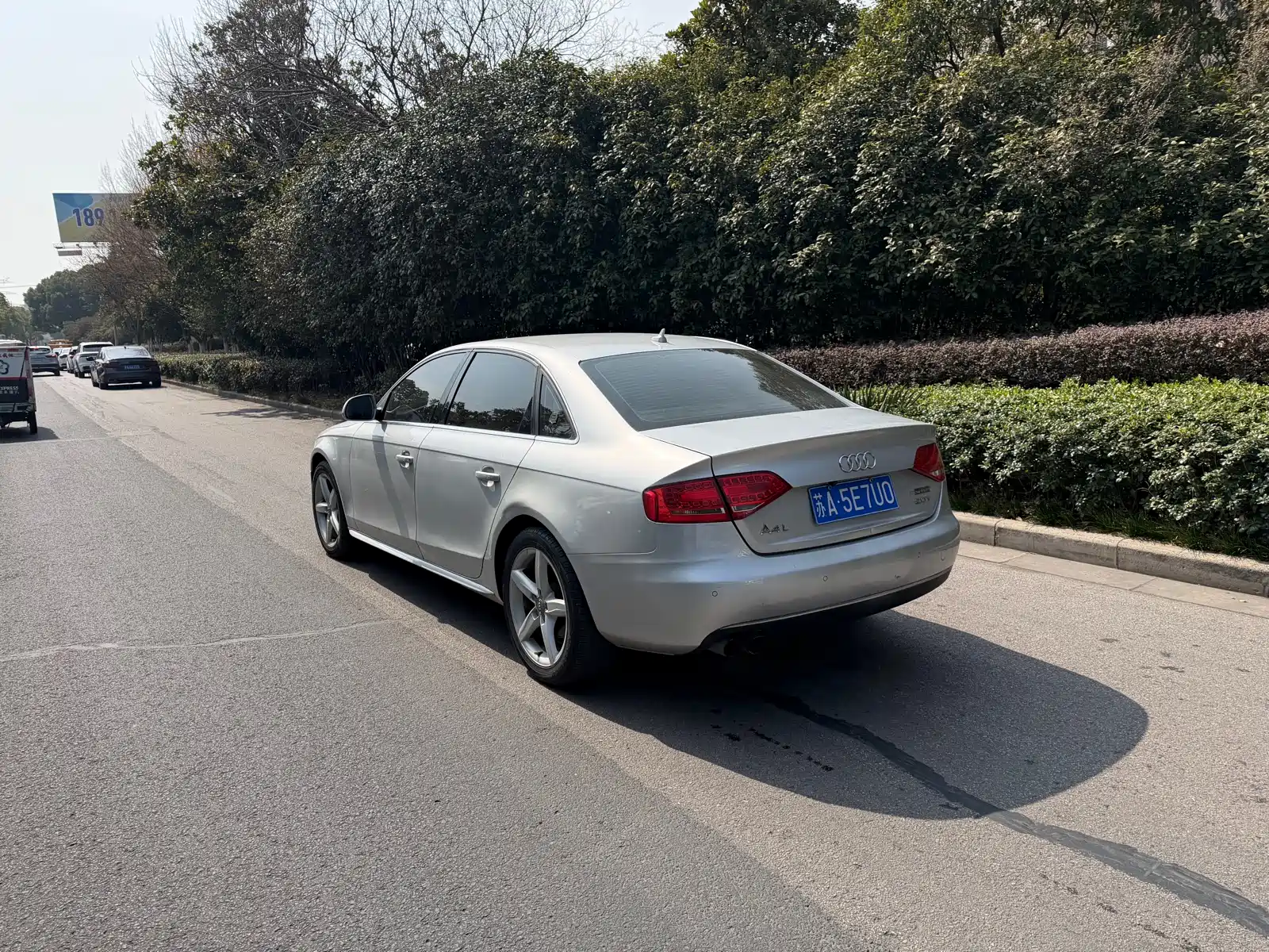 Фото 7 - Audi A4L