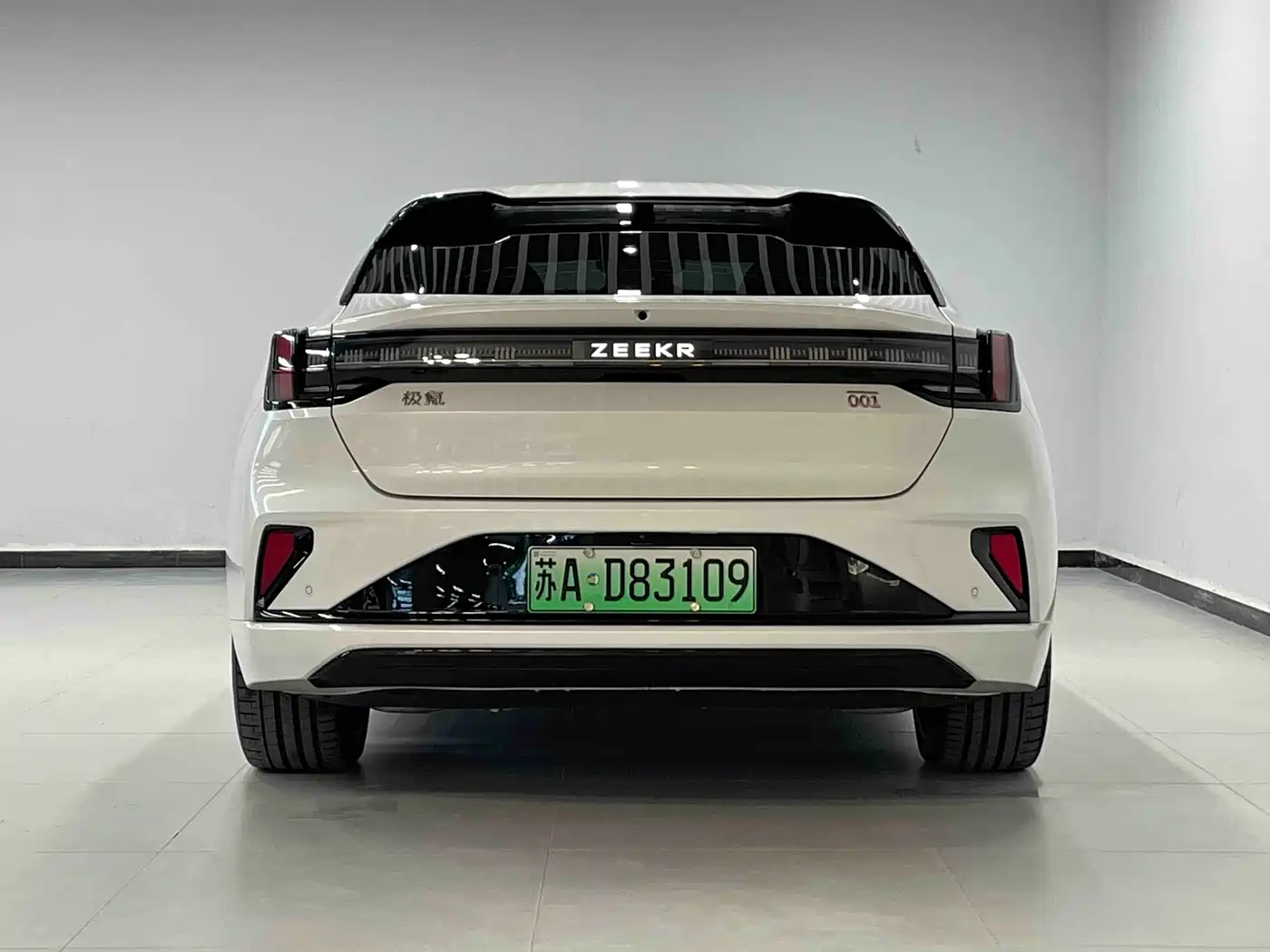 ZEEKR EXTREME KRYPTON 001