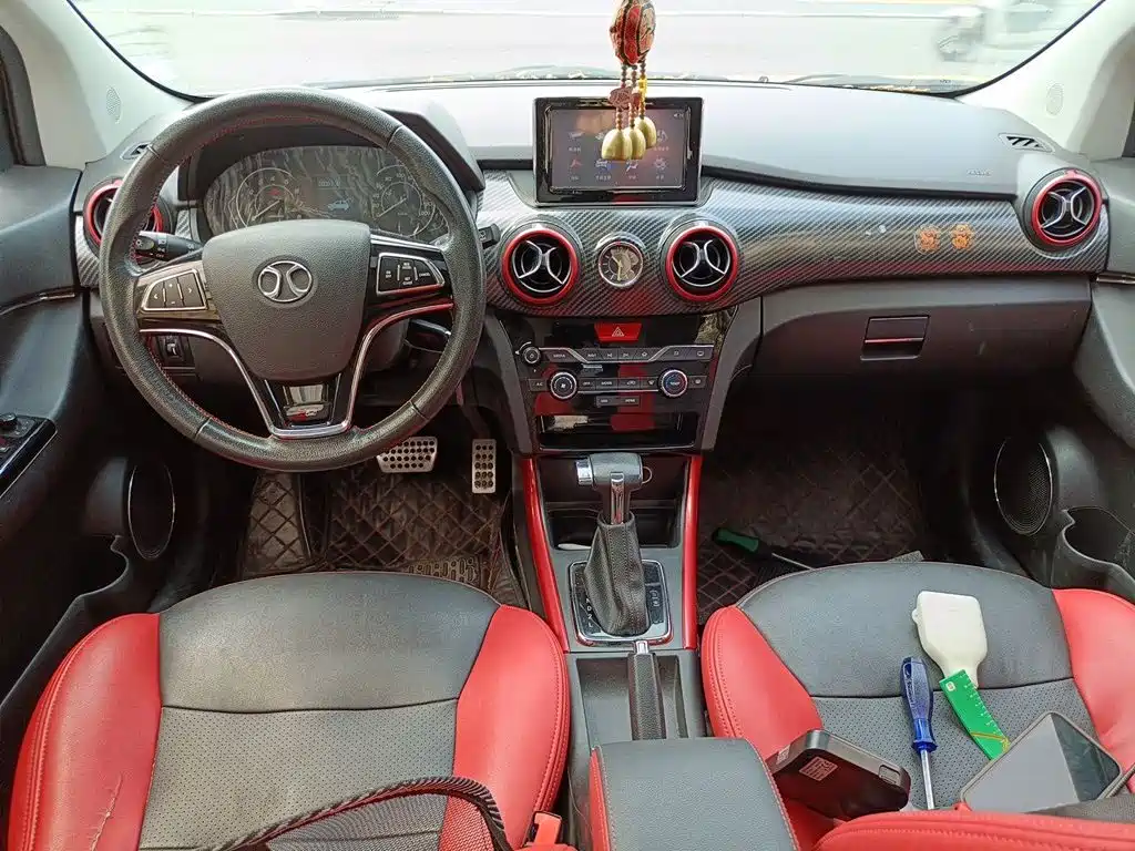 BAIC Senova X25 2017 2015 1.5L Automatic Luxury