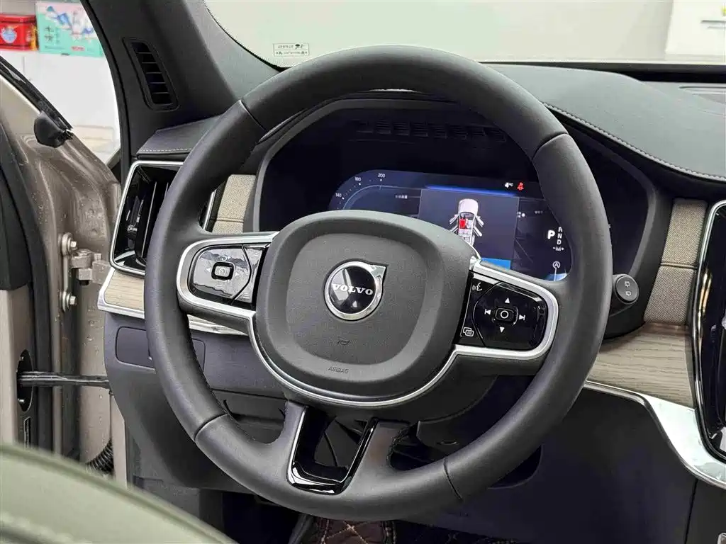Volvo XC90 2025 Facelift B6 Intelligent Luxury 6-Seater фото 12