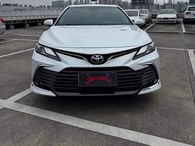 Toyota Camry 2021 2.0G Luxury Edition — фото 2