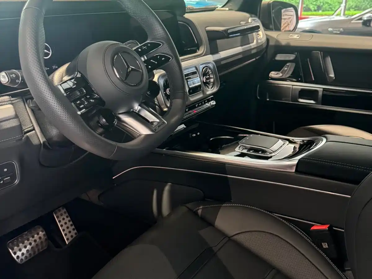 Mercedes-Benz G-Class AMG 2025 AMG G 63 фото 8